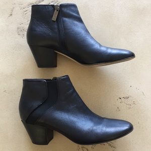 Aquatalia Black Booties Kate Middleton